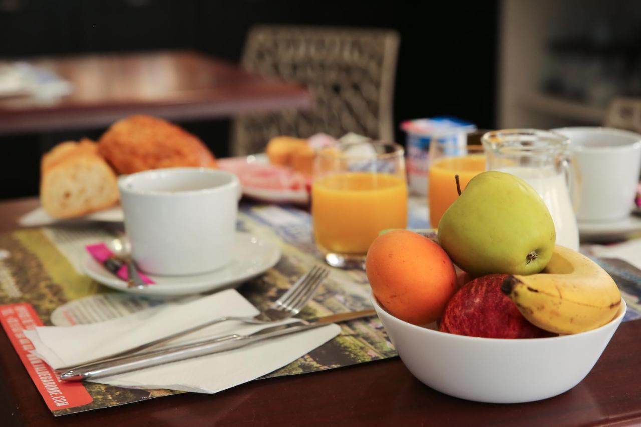 Hotel La Couronne Марманд Екстериор снимка