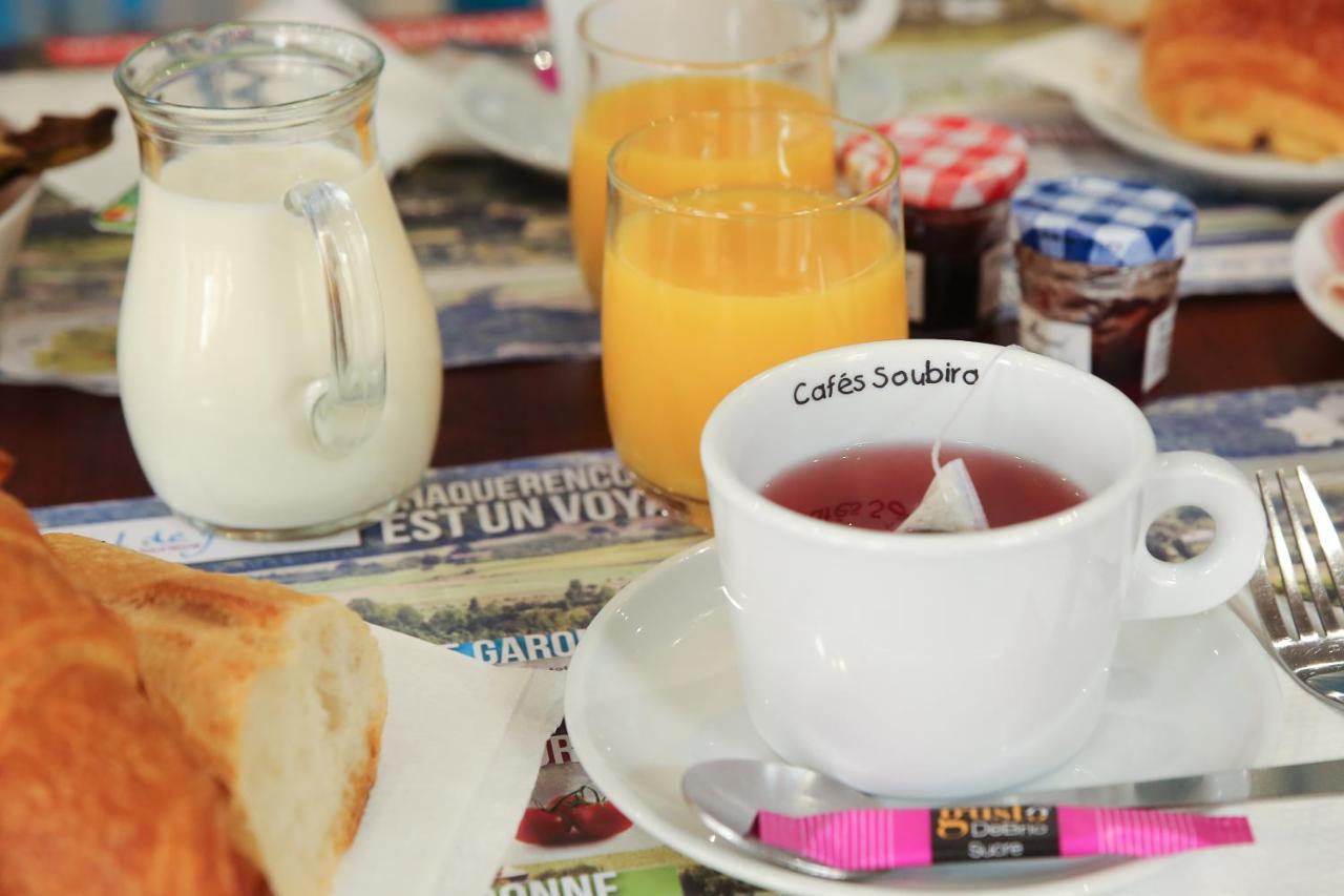 Hotel La Couronne Марманд Екстериор снимка