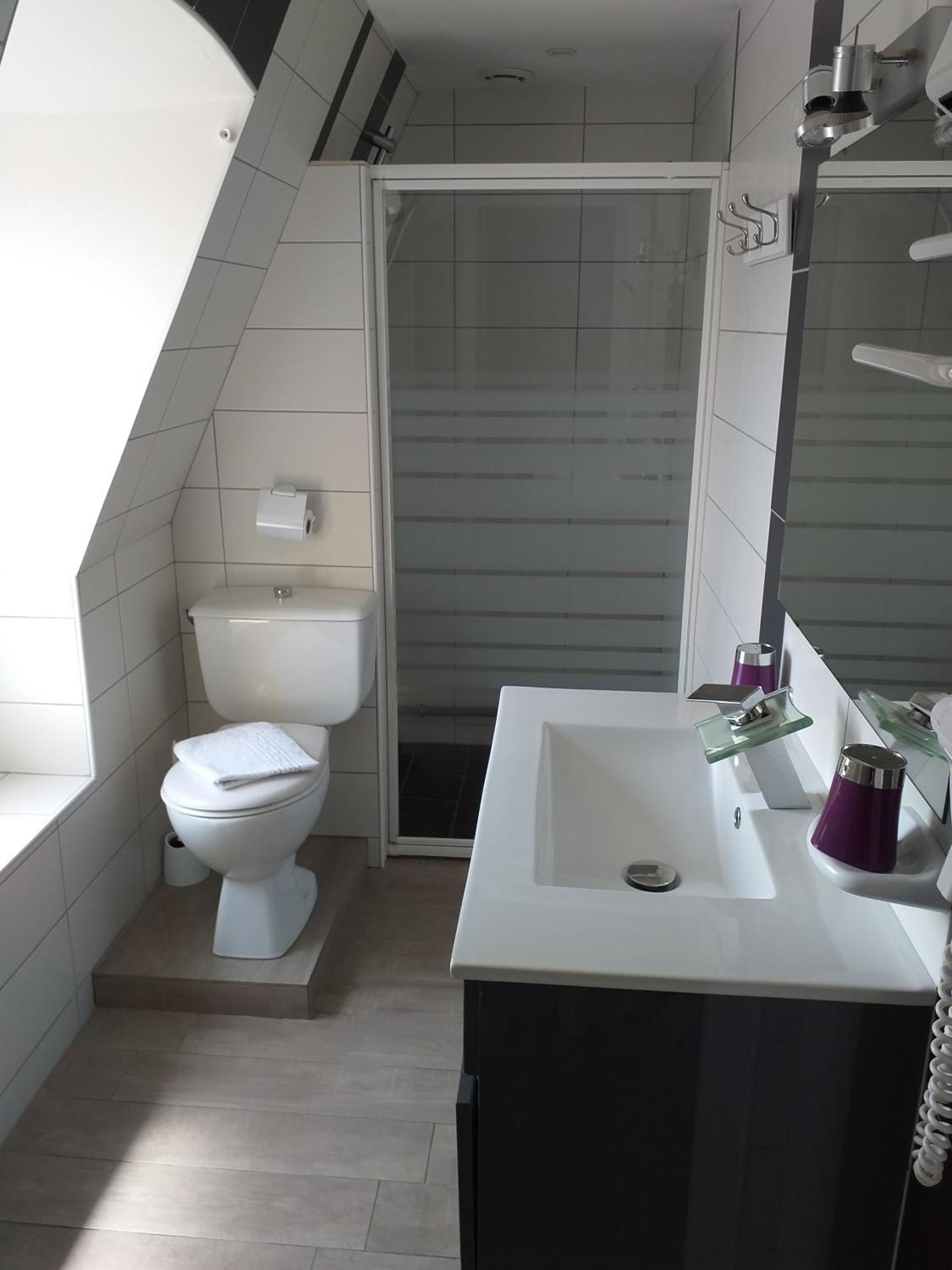 Hotel La Couronne Марманд Екстериор снимка